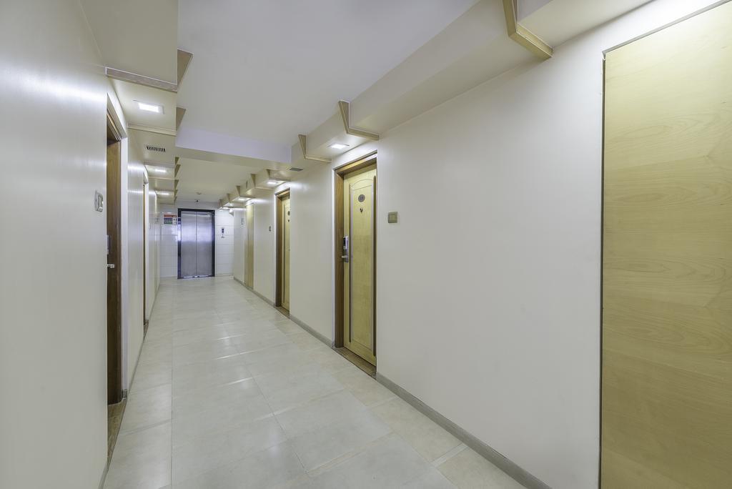 Deccan 8 Pune Luaran gambar